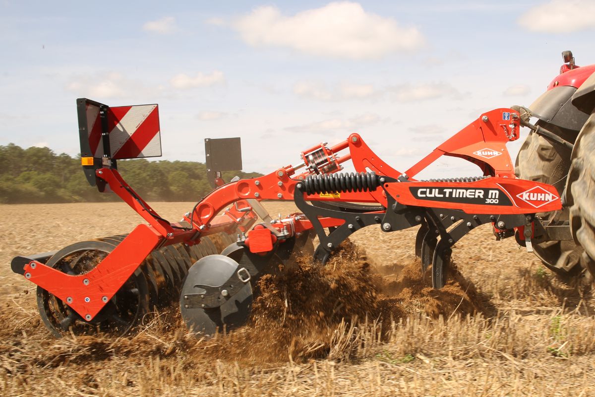 Prolander Comment le cultivateur à dents PROLANDER de KUHN s'adapte aux sols ...